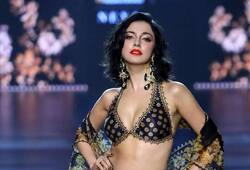 Divya Khosla's hot avatar in Lakme Fashion Week  Kalki Koechlin Lin Laishram  xbw 