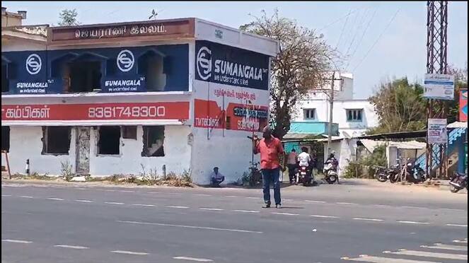 drunk man disturbing vehicles on salem chennai national highway video goes viral vel