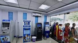 RBI announces cardless cash deposits in ATMs using UPIrtm