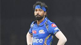 Former New Zealand fast bowler Simon Doull has accused Hardik Pandya of hiding his injury for the Mumbai Indians captaincy? rsk