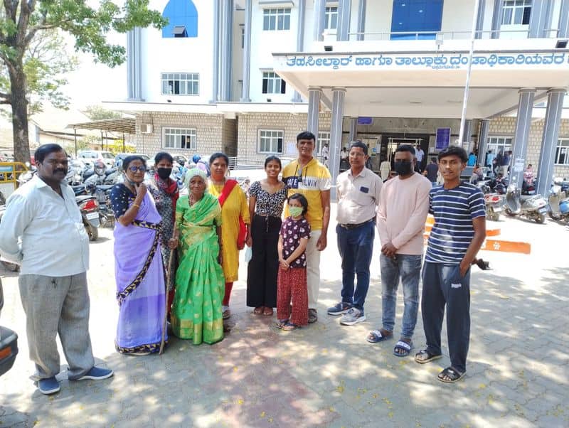Missing elderly woman reunites with family after year at chikkamagaluru rav