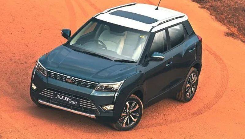 Mahindra offers big discount for XUV300 cars see full details ans
