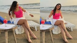Actress Yashika Aanand chilling in Pink Bikini photos viral gan