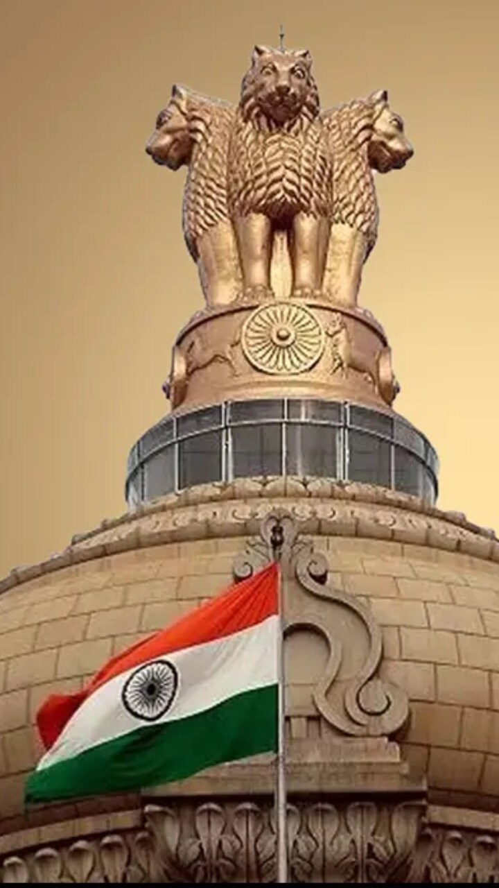 know-monthly-salary-of-ias-ips-ifs-officers-and-other-facilities