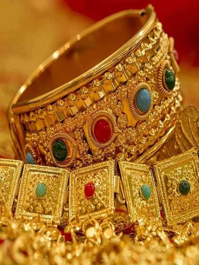 gold rates update:Gold price climbs Rs 10 to Rs 74,350, silver dips Rs 100 to Rs 86,400-sak