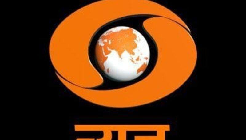 Hindi and English channels of doordarshan logo color changed to saffron color 
