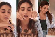 Baking with my favourite snakk', Kiara Advani in kitchen baking cakes is the cutest thing ever- WATCH ATG