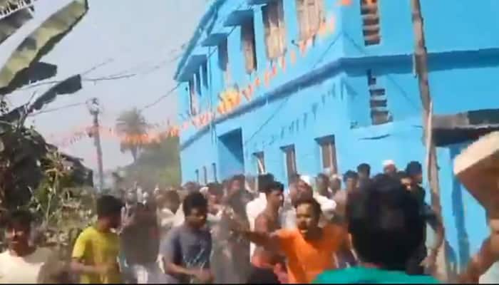 West Bengal: Clashes erupt in Murshidabad after teacher refers to Sheikh Shahjahan as 'criminal' (WATCH)