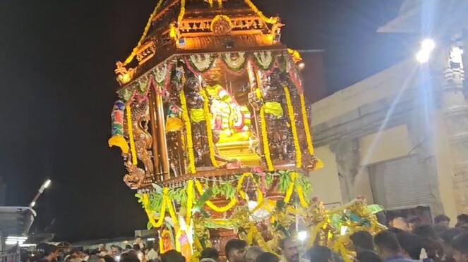 Thiruthani Murugan Temple Chithirai festival..Chariot ride on Thirukoil Mata Road