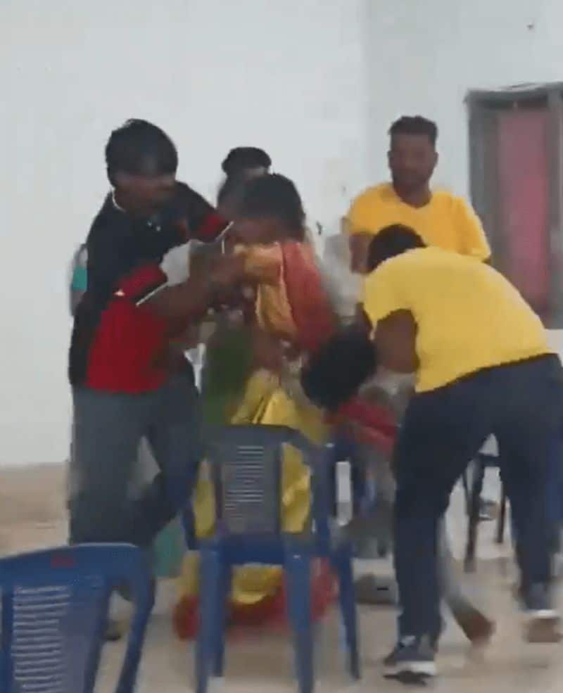 Andhra Pradesh: Bride's family try to 'kidnap' her from wedding venue, attacks groom's side with chilli powder (WATCH)