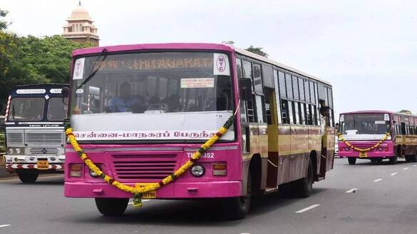 All buses should have automatic doors: Madurai Branch of Madras High Court sgb