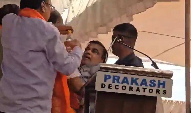 LS polls 2024: Nitin Gadkari faints during Lok Sabha Elections 2024 rally in Maharashtra's Yavatmal (WATCH)