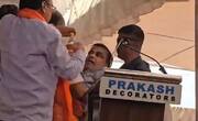 Lok Sabha elections 2024: Union minister Nitin Gadkari faints on stage during speech (WATCH) AJR