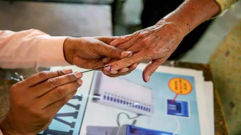 Lok Sabha Election 2024 88 Seats Vote In Phase 2 KRJ