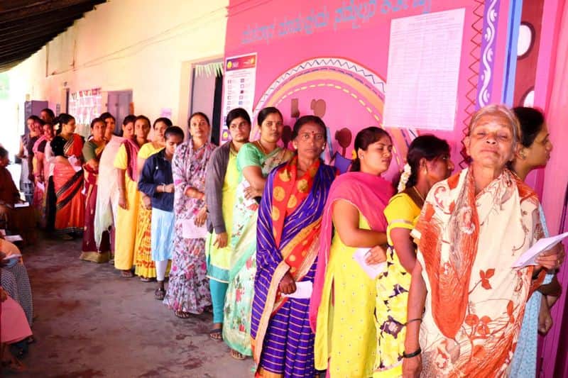 Karnataka Lok Sabha Elections 2024 voter turnout 69 percentage details gow