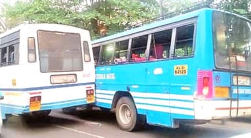private bus hit at KSRTC bus during race in alappuzha  