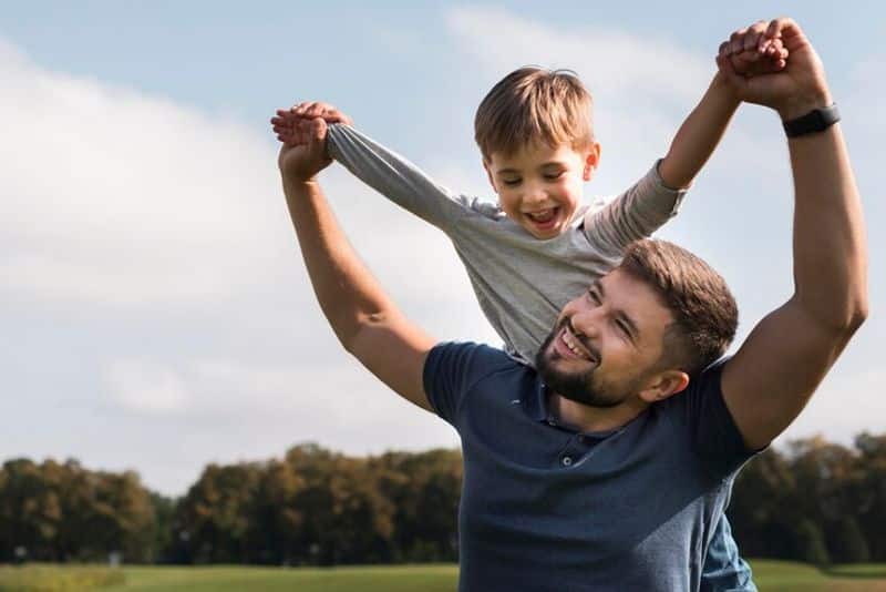 Parenting Tips for Fathers How to be emotionally available for your child iwh