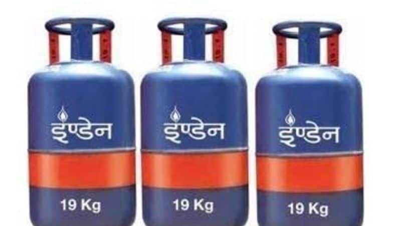 Oil marketing companies reduced the prices of commercial LPG cylinders in the country from May 1 XSMN