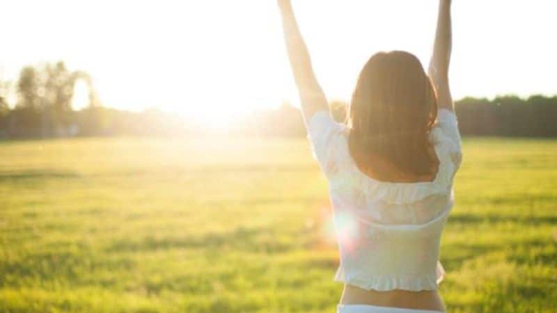 Explore 7 surprising benefits of morning sunlight RTM