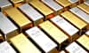 Gold Silver Price: सोने में दिखी तेजी-चांदी में गिरावट- यहां पढ़ें आने वाले समय में क्या रहेगा बाजार का रुख?
