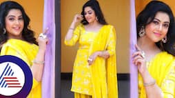 Indian Actress Meena Sagar look beautiful in yellow salwar look Vin