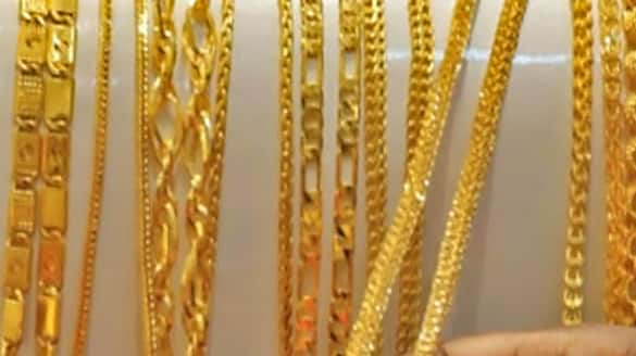 gold price update: Gold price climbs Rs 10 to Rs 72,060, silver rises Rs 100 to Rs 84,100-sak