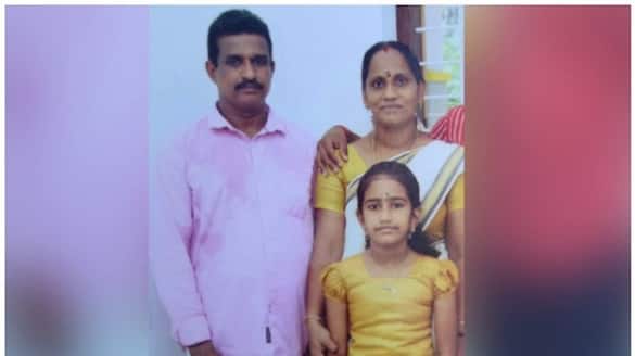man killed his wife and daughter and tried to commit suicide kollam 