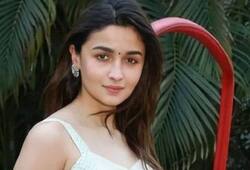 actress alia bhatt 7 saree look in summer 2024 xbw