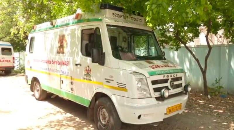 Salary delay for Karnataka 108 ambulance staff Mass leave alert at chitradurga rav