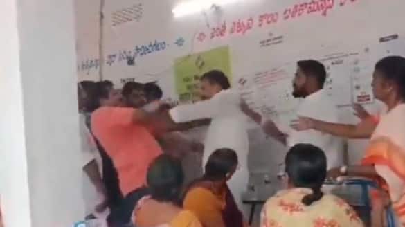 YSRCP MLA and his followers attack on Voter in Tenali AKP