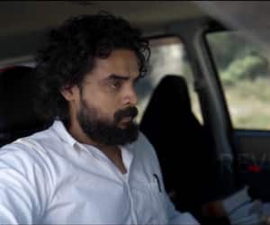 Sanal Kumar Sasidharan released the preview copy of vazhakku movie starring tovino thomas after arguments with him