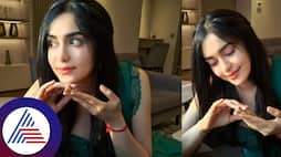 Adah Sharma holds lizard in hand and reminds people to drink water skr