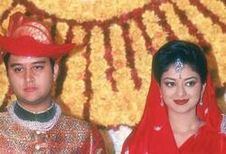 Jyotiraditya Scindia father madhavrao scindia was the first Naresh to attend sons wedding zkamn