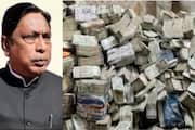 35 crore was found in house of Personal Secretary  Congress leader and Jharkhand minister Amlangir was arrested