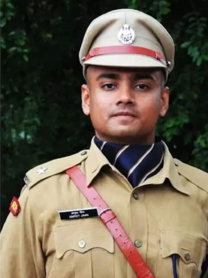 Meet an inspiring IPS officer who cracked UPSC four times