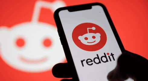 openAI and reddit are teaming up together in a new partnership