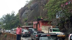 Rain In Chikkamagaluru Traffic jam at Charmadi Ghat gvd