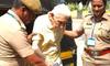 Internet Applauds 101-Year-Old Ex-Army Officer for Voting in Mumbai [WATCH] NTI