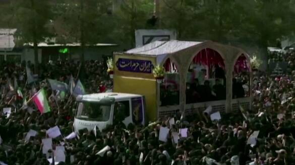 Ebrahim Raisi cremation processions starts 
