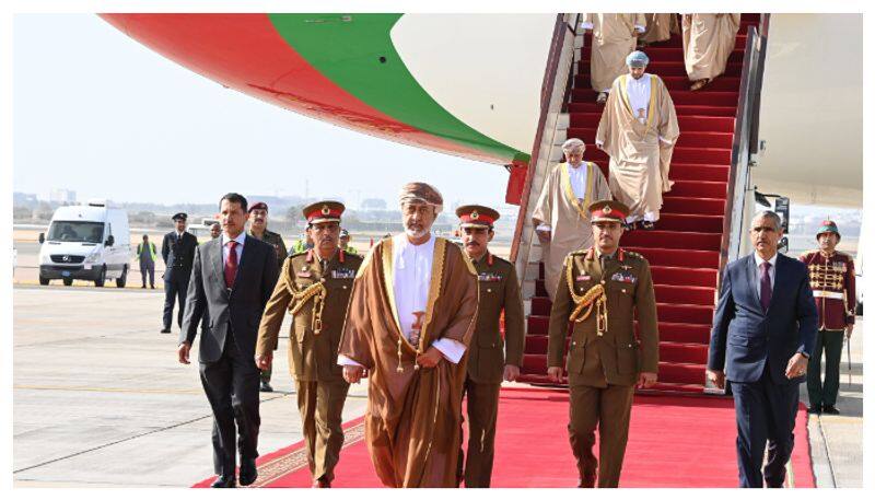 oman sultan returned to muscat after jordan visit 
