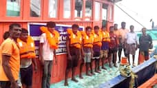 11 fishermen were rescued from the flooded boat in Alappuzha