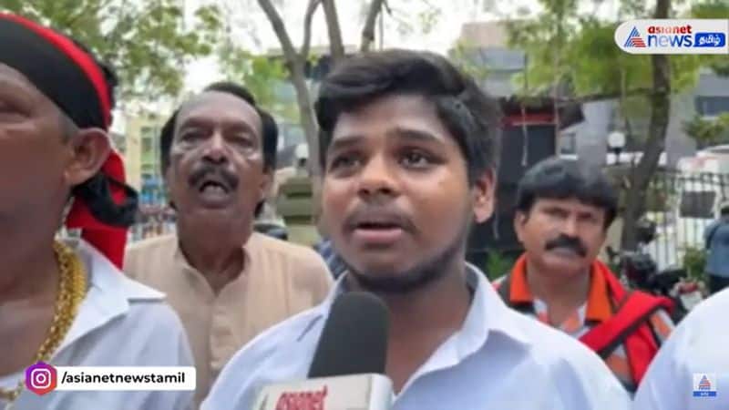 DMK Celebration: கோவையில் ஒரே ஒரு கூட்டம் மொத்தமும் காலி - இளைஞர் அதிரடி பேச்சு!!