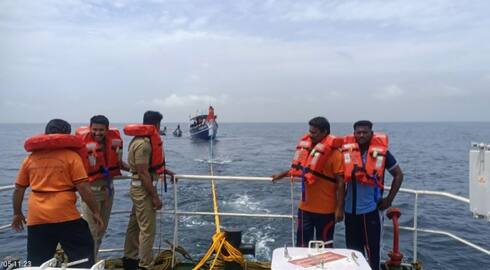 31 fishermen rescued by Marine enforcement after fishing boat develops technical snag mid sea in kozhikode