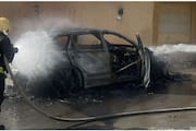 car catches fire in riyadh 