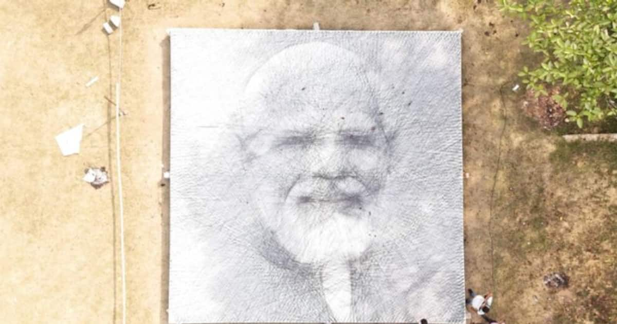 Lucknow students enter record books with 30-foot-tall string portrait ...