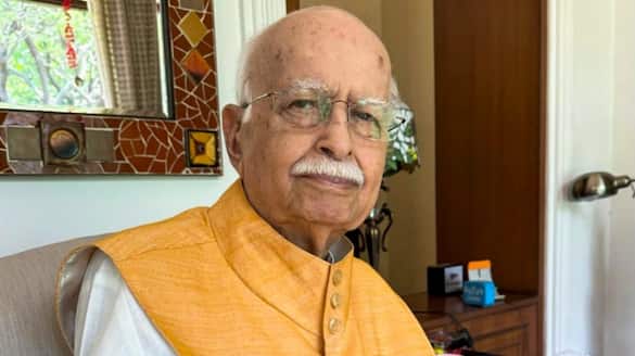 Veteran BJP leader LK Advani admitted to Apollo Hospital, under observation and stable snt