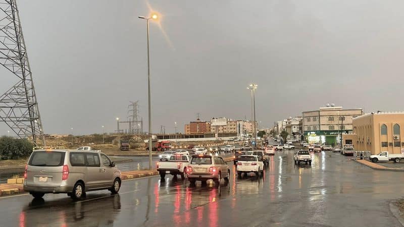 rainfall in saudi arabia amid extreme temperature 