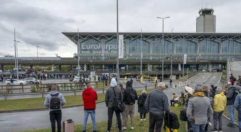 Paris Olympics 2024: Franco-Swiss airport briefly evacuated after 'bomb threat' amid French rail disruptions snt