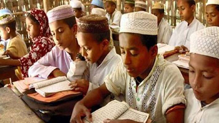 Hindu children learn Urdu Muslims learn Sanskrit in this madrasa Hindu children learn Urdu Muslims learn Sanskrit in this madrasa