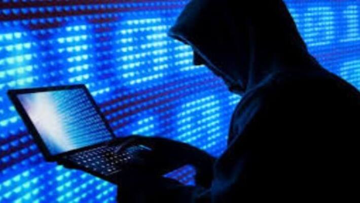 cyber crimes in hyderabad... Nigerian cyber cheeter arrest cyber crimes in hyderabad... Nigerian cyber cheeter arrest